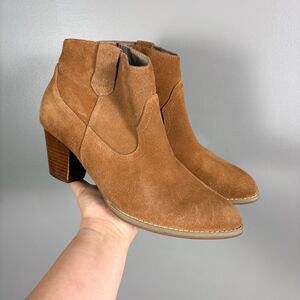 Vionic Upright Windom Western Ankle‎ Boot 9.5 Heels Suede Cowboy Comfort Classic